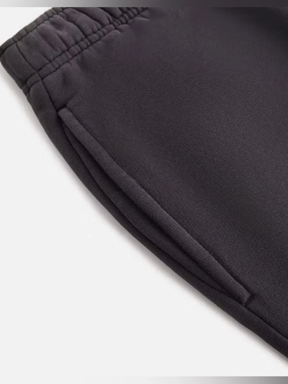 NWT Kith Chelsea Sweatpant III - Black - Picture 5 of 10